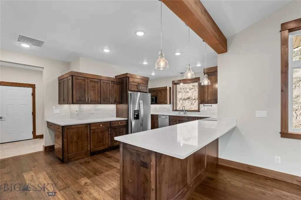 6076 Nixon Gulch Road Manhattan MT 59741