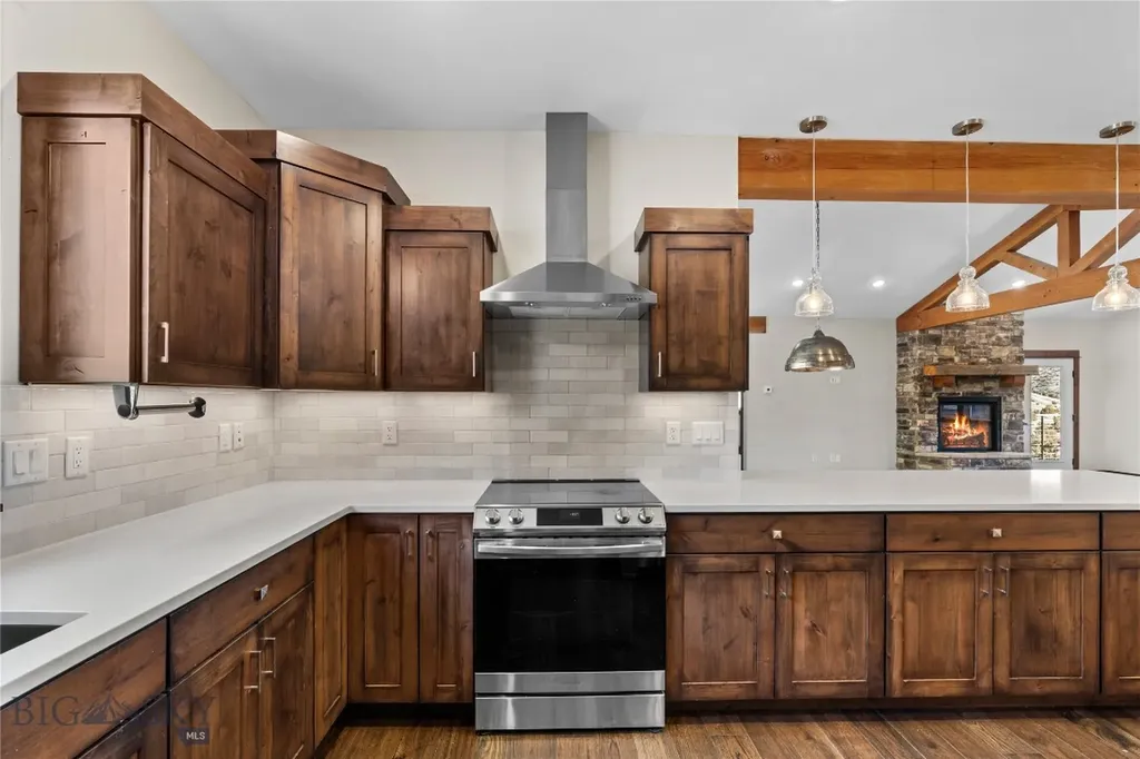 6076 Nixon Gulch Road Manhattan MT 59741