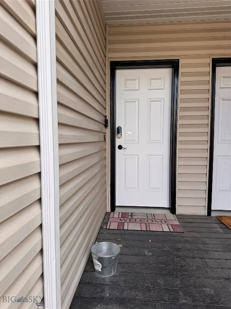 1105 N River Rock Drive Belgrade MT 59714