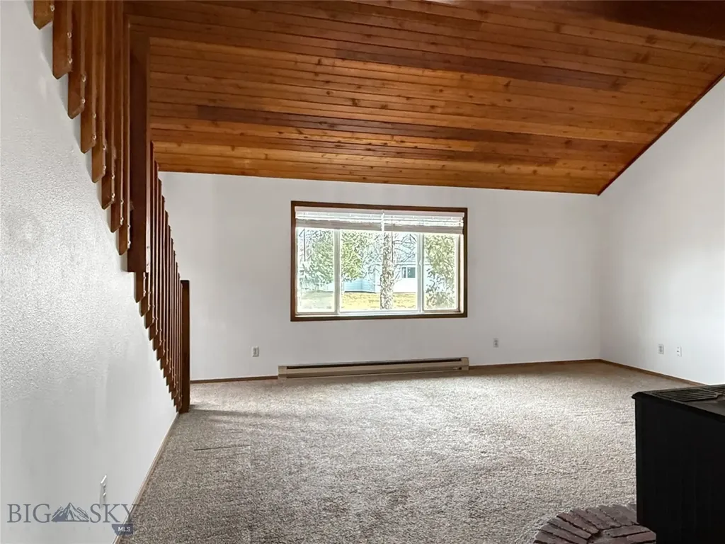 911 Jeanette Place Belgrade MT 59714