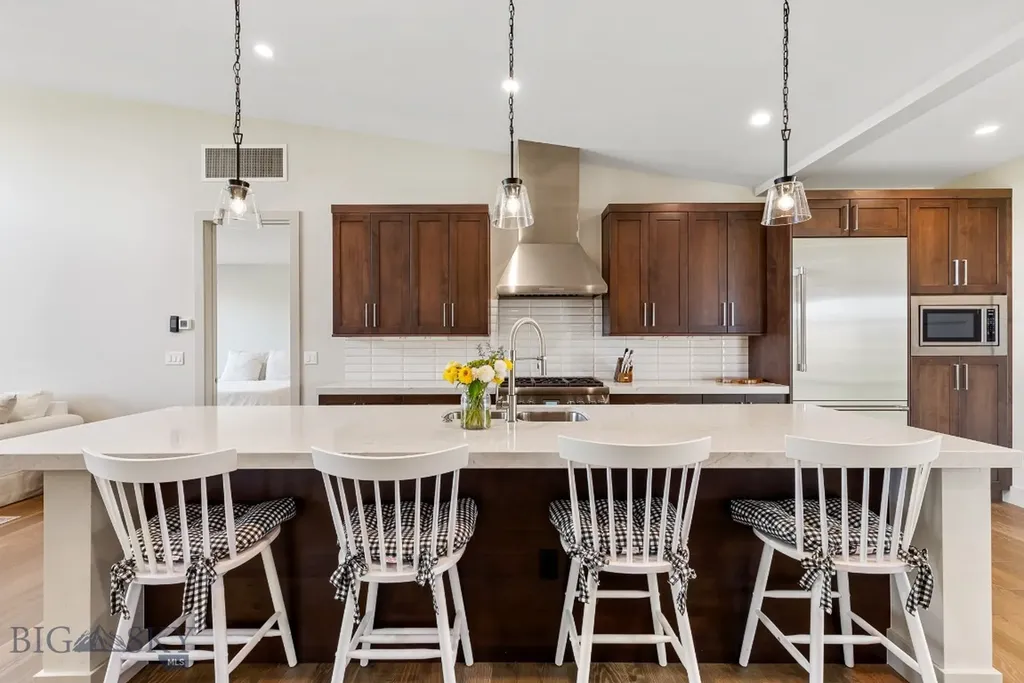 20 Caymus Lane Bozeman MT 59718