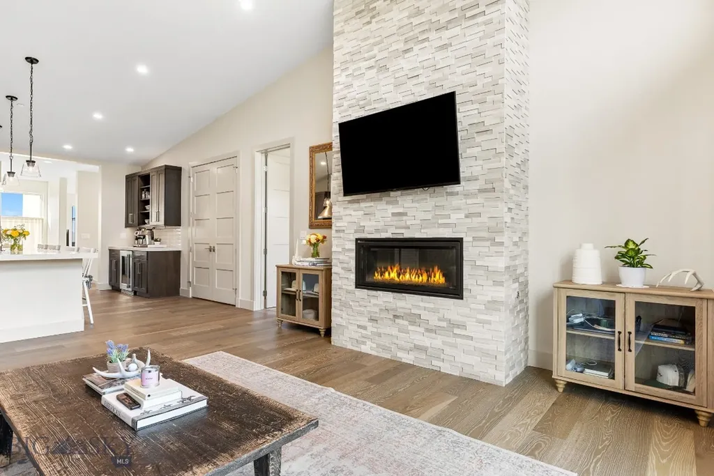 20 Caymus Lane Bozeman MT 59718
