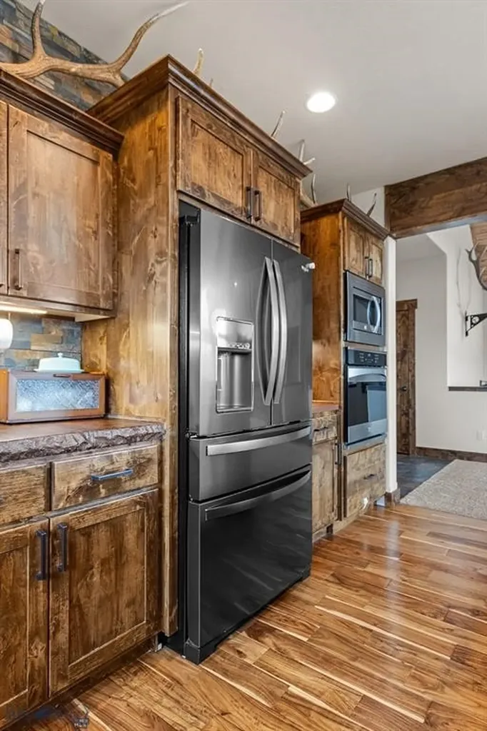 14 Cinnamon Teal Road Ennis MT 59729