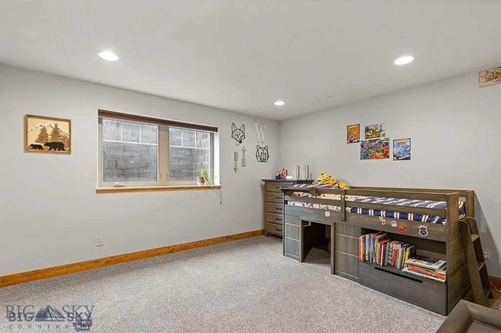 14 Cinnamon Teal Road Ennis MT 59729