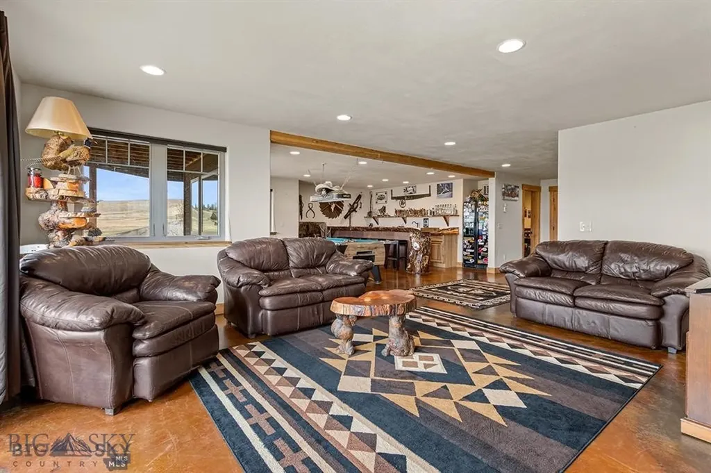 14 Cinnamon Teal Road Ennis MT 59729