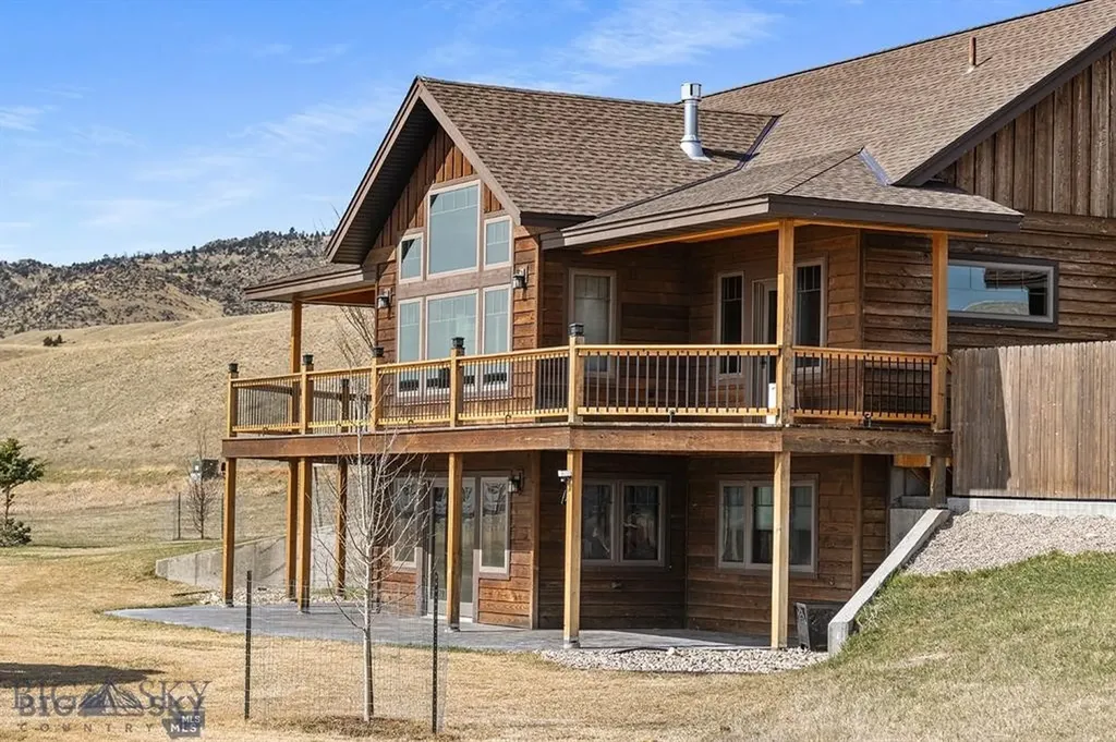 14 Cinnamon Teal Road Ennis MT 59729