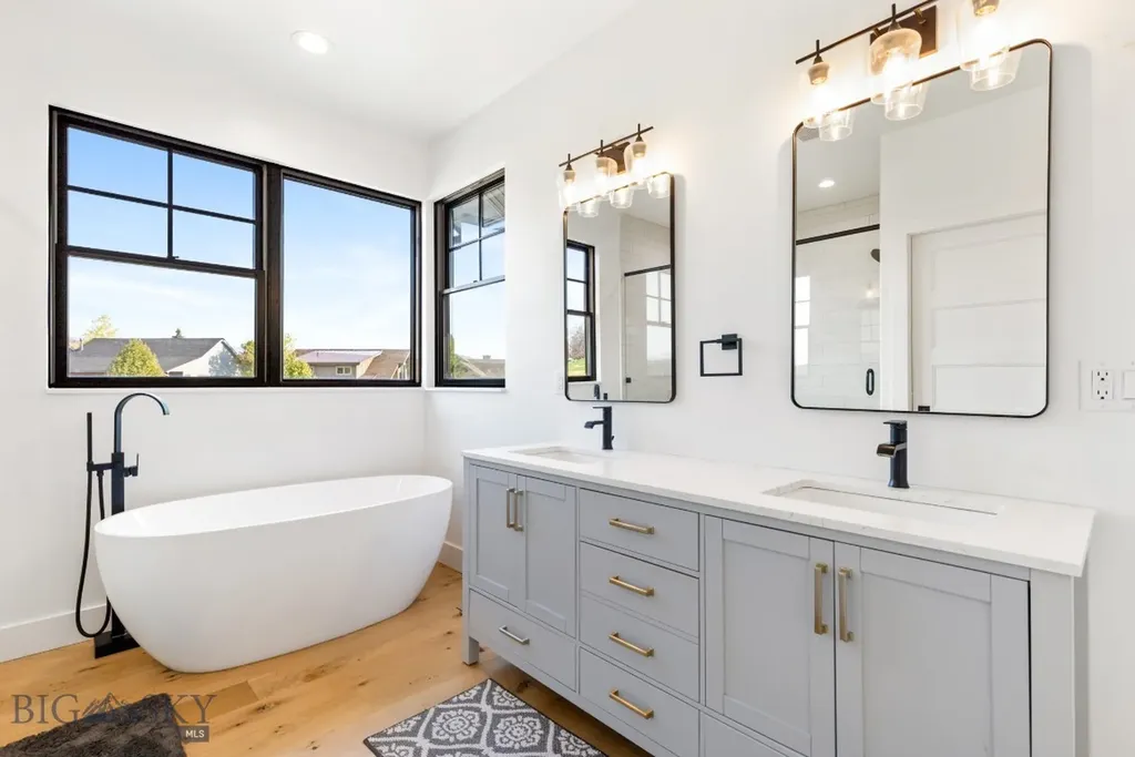 557 St Andrews Bozeman MT 59715