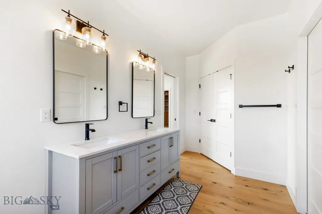 557 St Andrews Bozeman MT 59715
