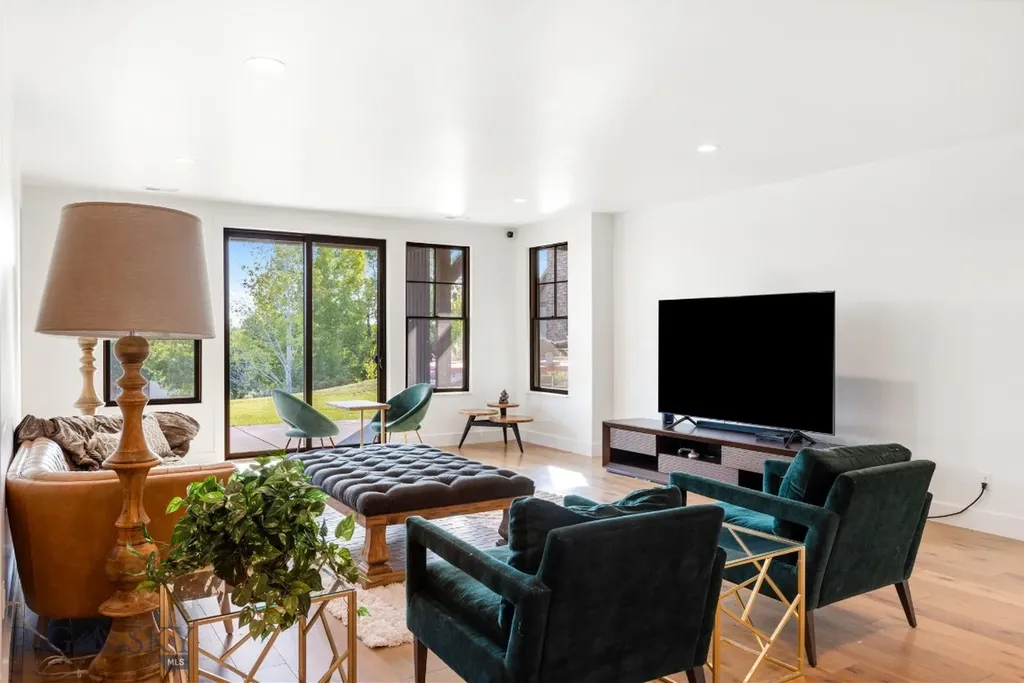 557 St Andrews Bozeman MT 59715