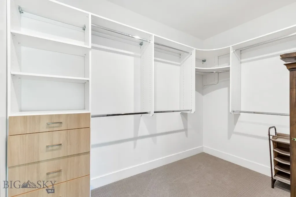 557 St Andrews Bozeman MT 59715