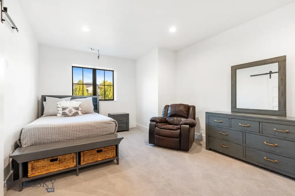 557 St Andrews Bozeman MT 59715