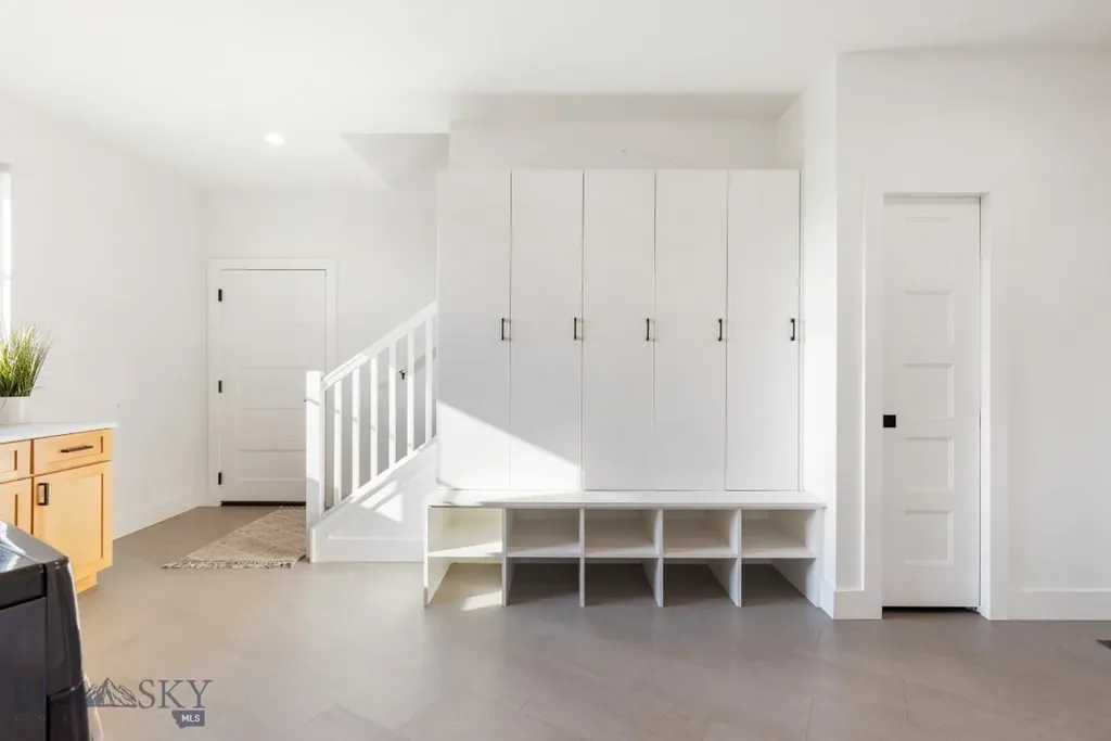 557 St Andrews Bozeman MT 59715