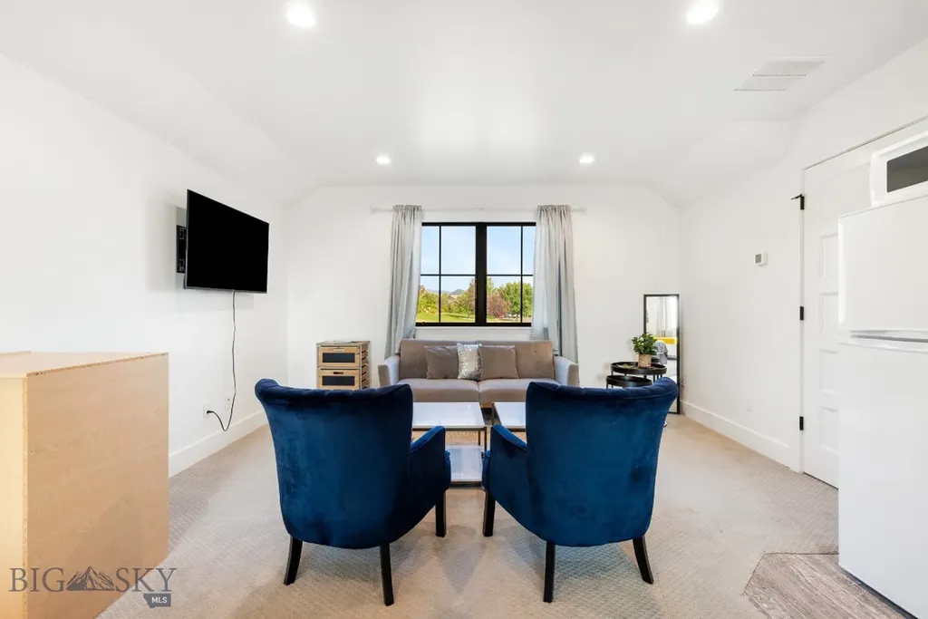 557 St Andrews Bozeman MT 59715