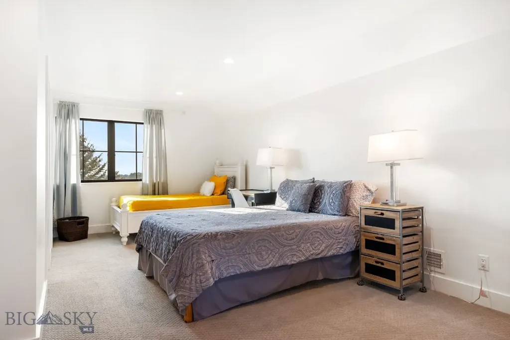 557 St Andrews Bozeman MT 59715