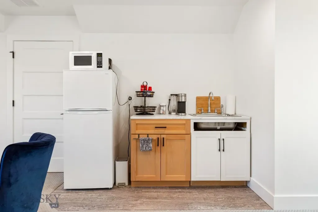 557 St Andrews Bozeman MT 59715