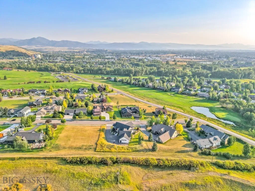 557 St Andrews Bozeman MT 59715