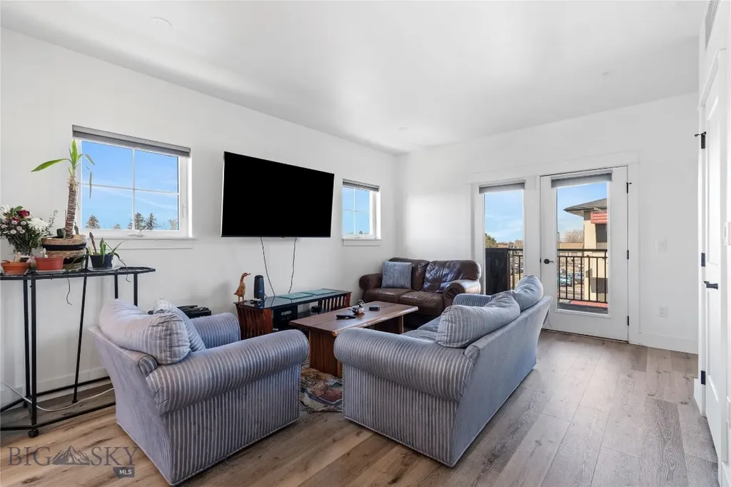 1602 Maple Lane Bozeman MT 59715