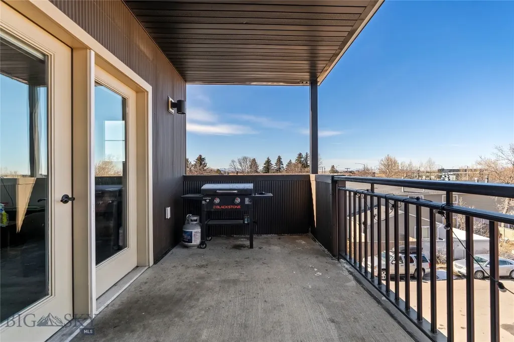 1602 Maple Lane Bozeman MT 59715