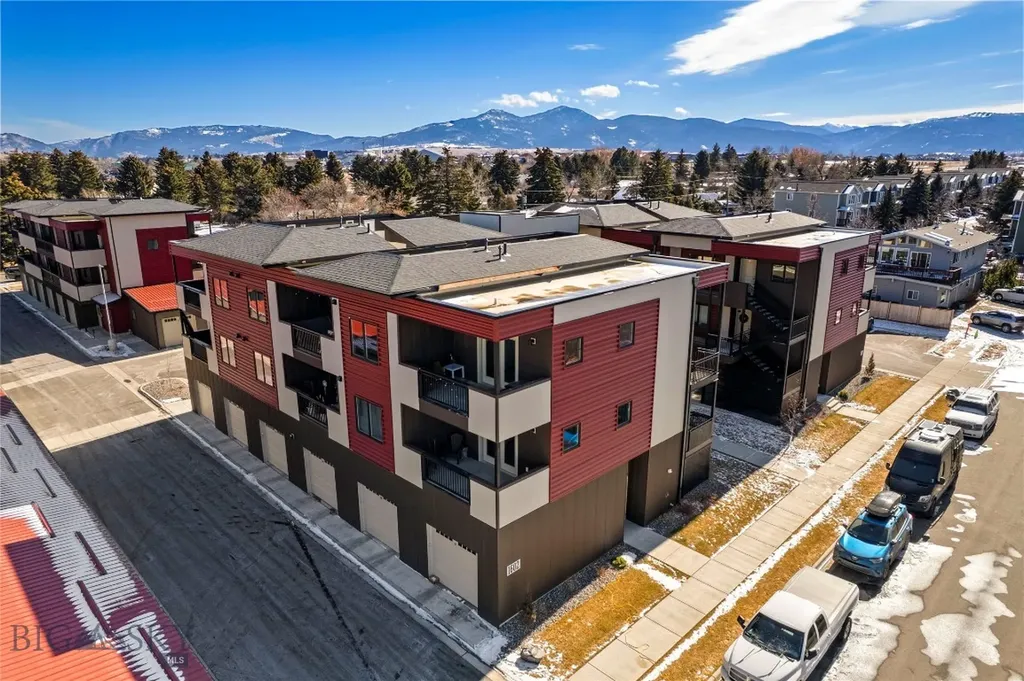 1602 Maple Lane Bozeman MT 59715