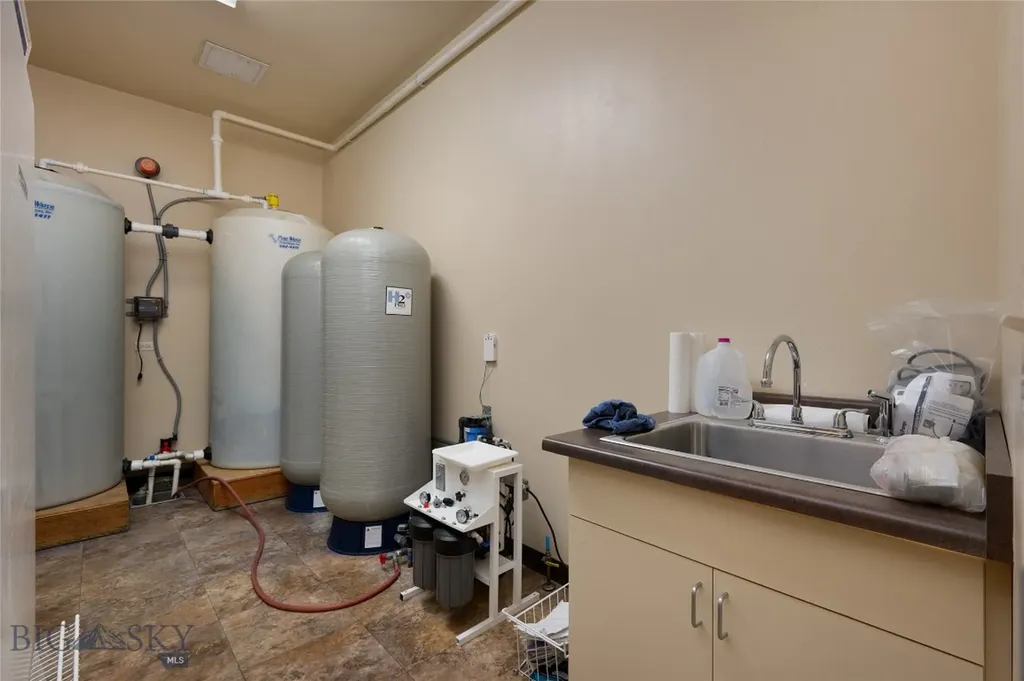1805 S 22nd Avenue Bozeman MT 59718