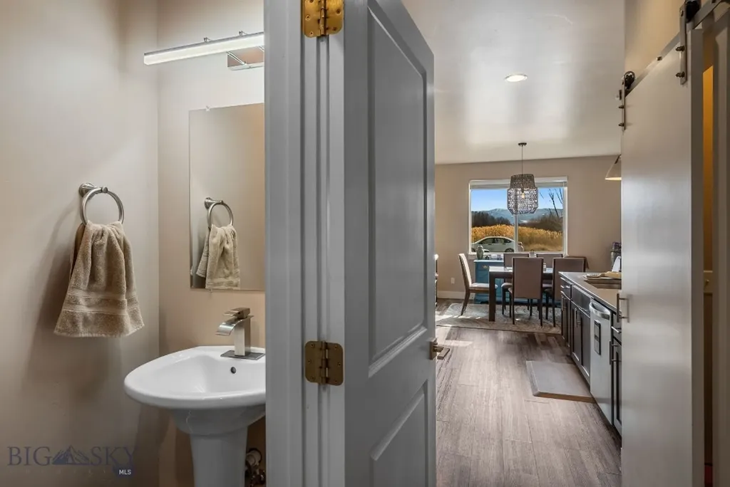 926 Abigail Lane Bozeman MT 59718