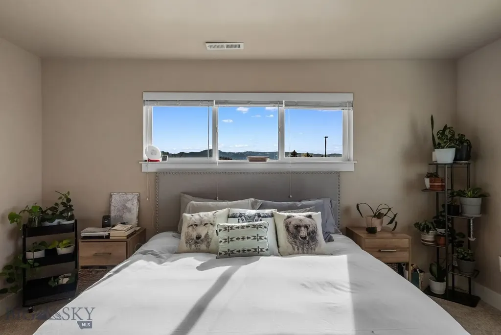 926 Abigail Lane Bozeman MT 59718