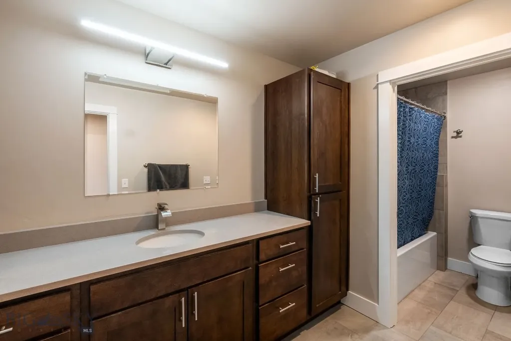 926 Abigail Lane Bozeman MT 59718