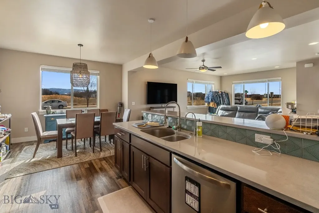 926 Abigail Lane Bozeman MT 59718