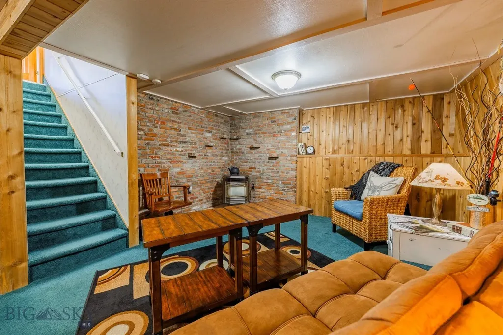 821 E 6th Street Anaconda MT 59711