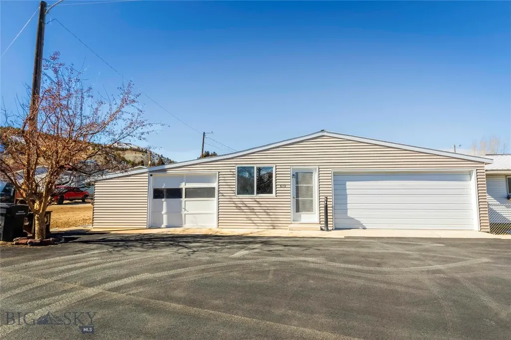 821 E 6th Street Anaconda MT 59711