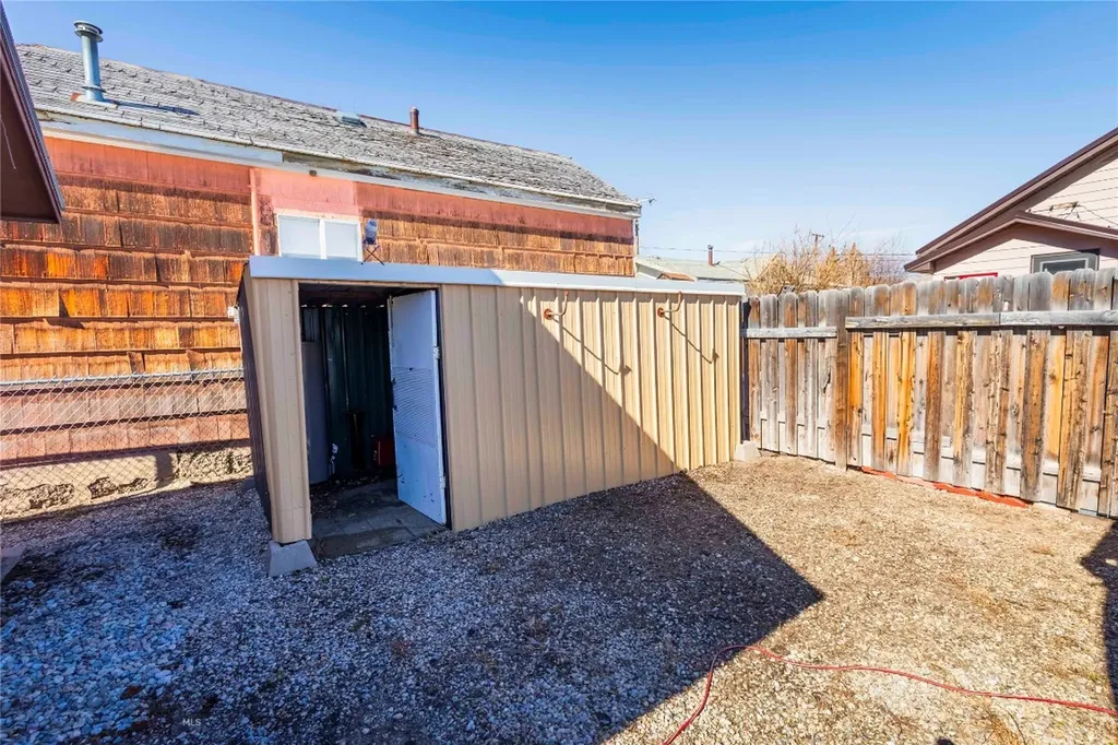 821 E 6th Street Anaconda MT 59711
