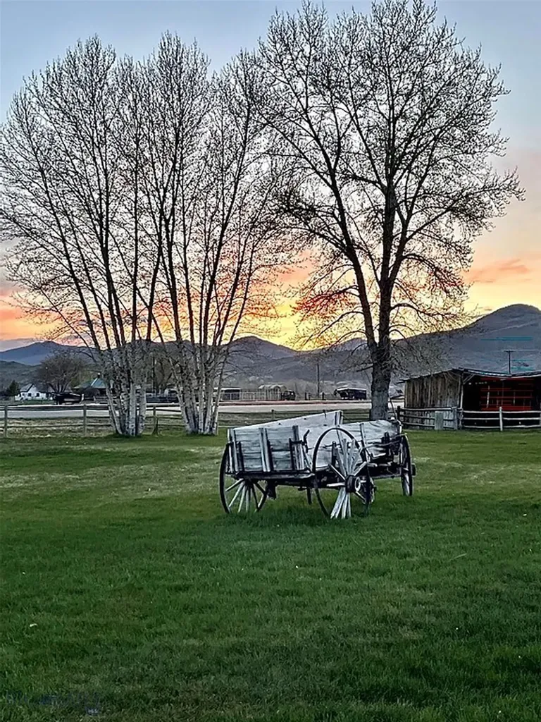 540 Main Street Melrose MT 59743