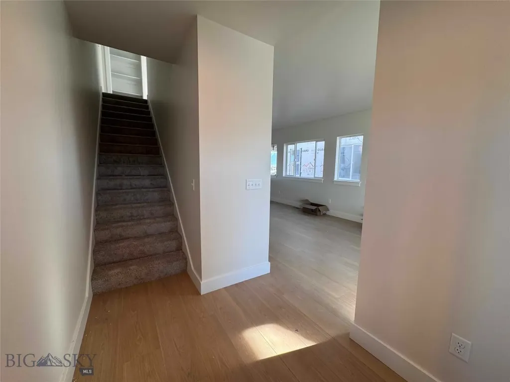 807 Spaniel Lane Belgrade MT 59714