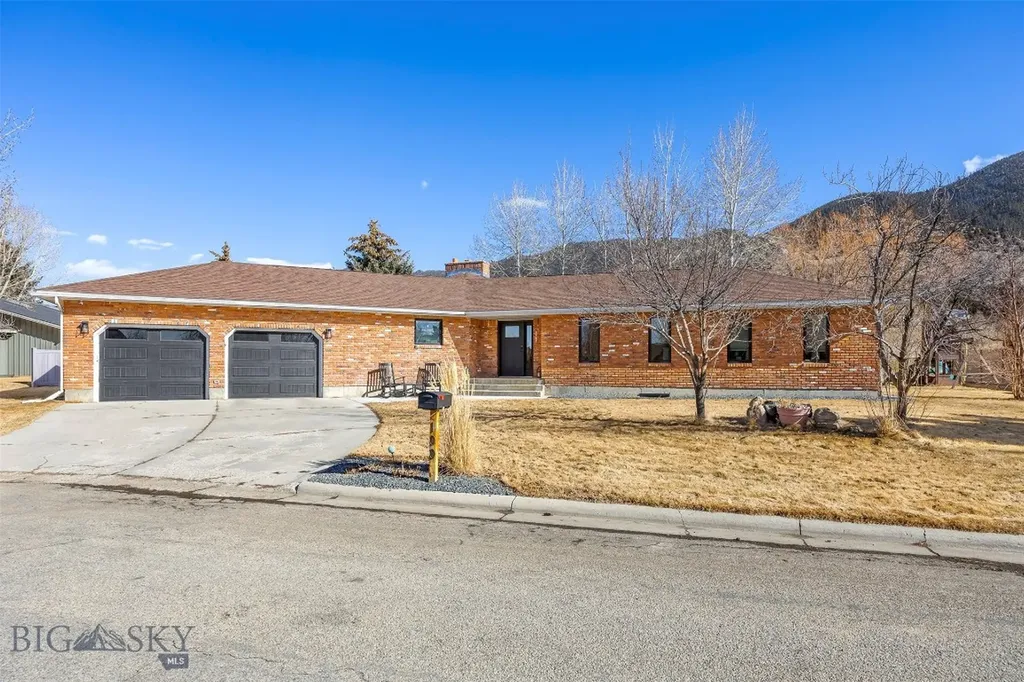 100 Cedar Lake Court Butte MT 59701