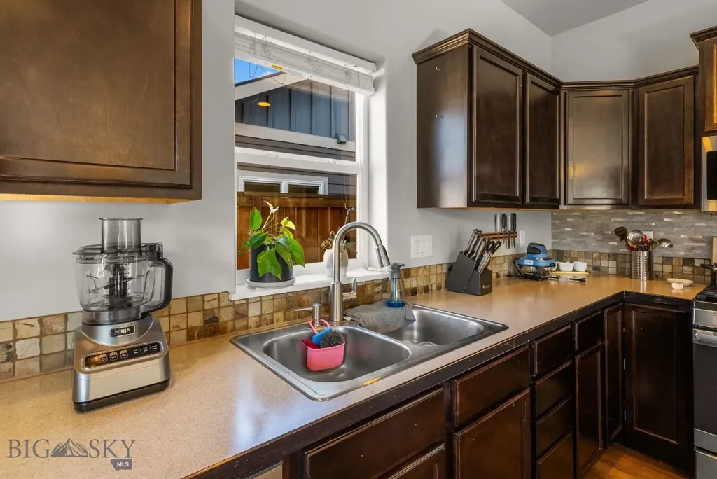 113 S Reliance Avenue Bozeman MT 59718