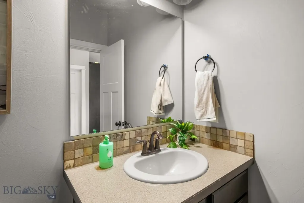 113 S Reliance Avenue Bozeman MT 59718