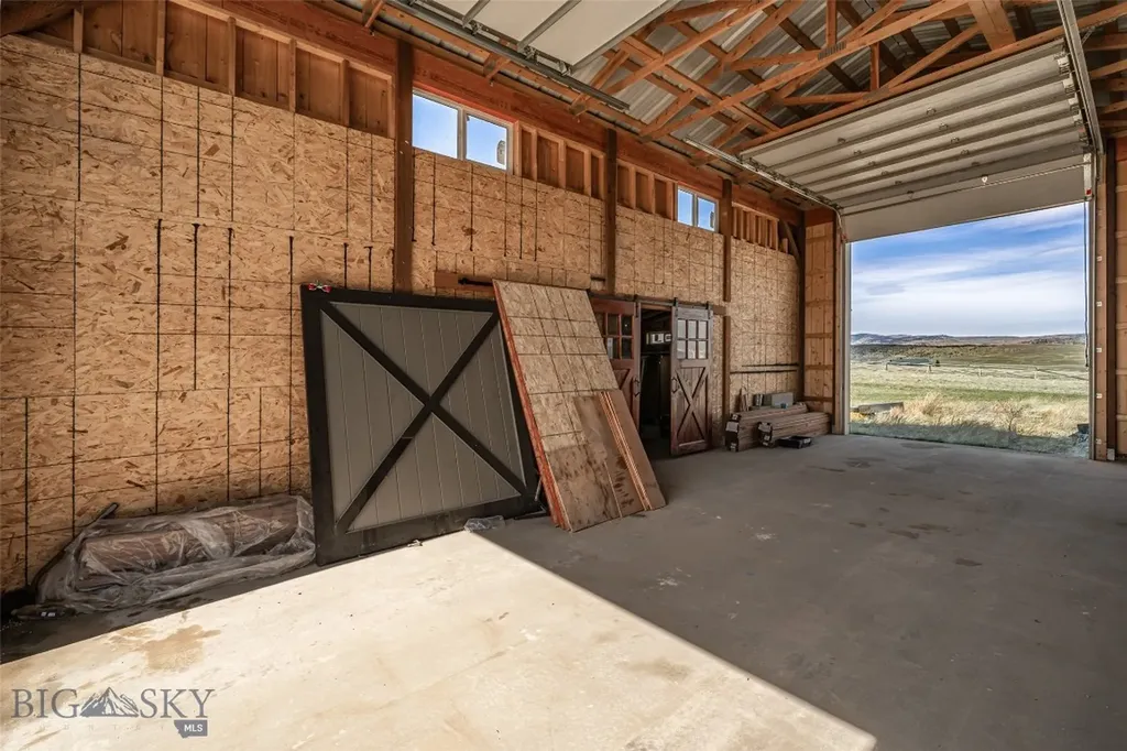 137 Buffalo Trail Livingston MT 59047