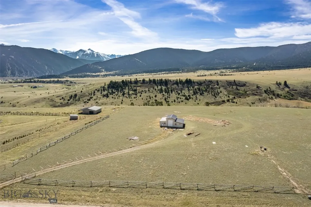 137 Buffalo Trail Livingston MT 59047