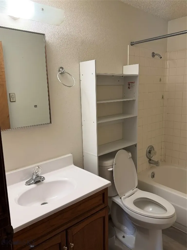 1206 E Glendale Street Dillon MT 29725