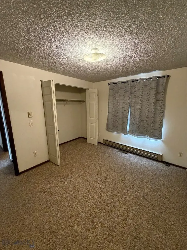 1206 E Glendale Street Dillon MT 29725
