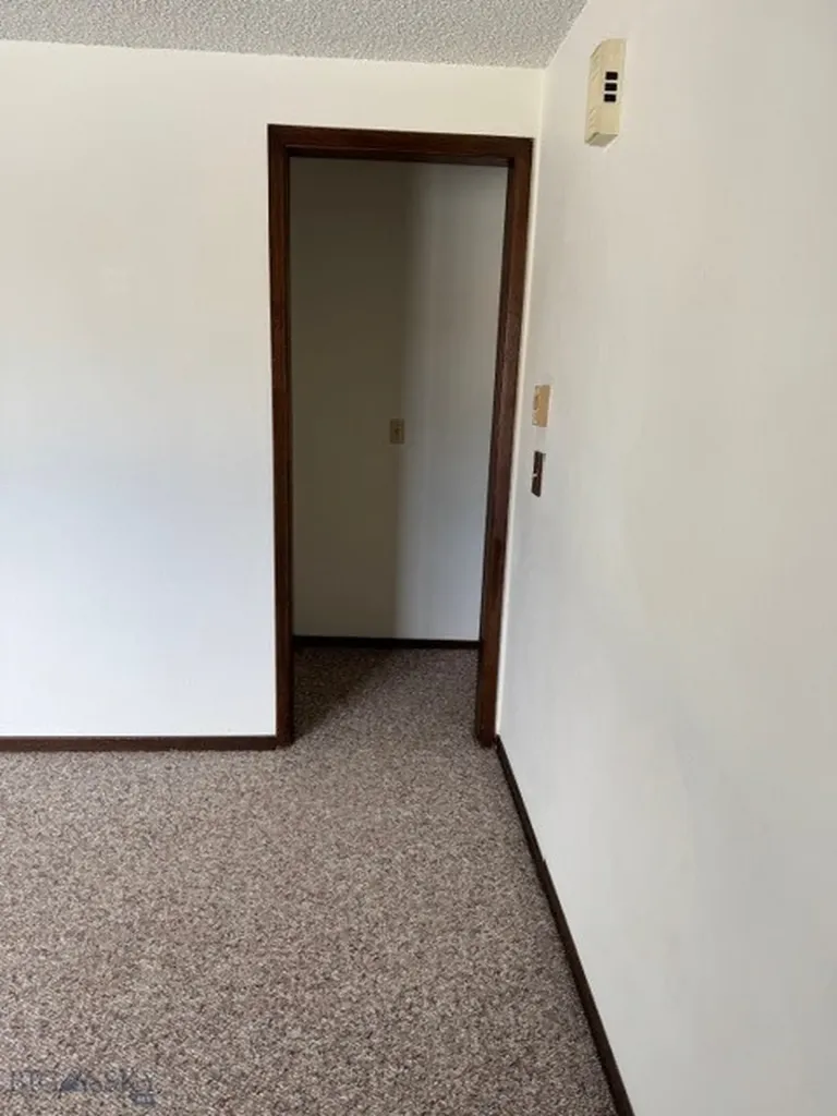 1206 E Glendale Street Dillon MT 29725