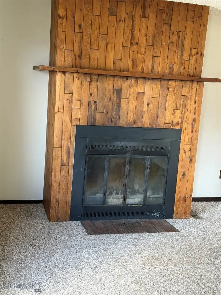 1206 E Glendale Street Dillon MT 29725