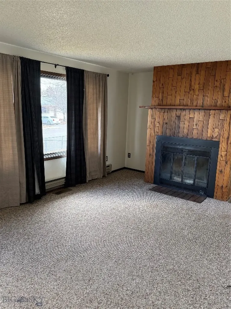 1206 E Glendale Street Dillon MT 29725