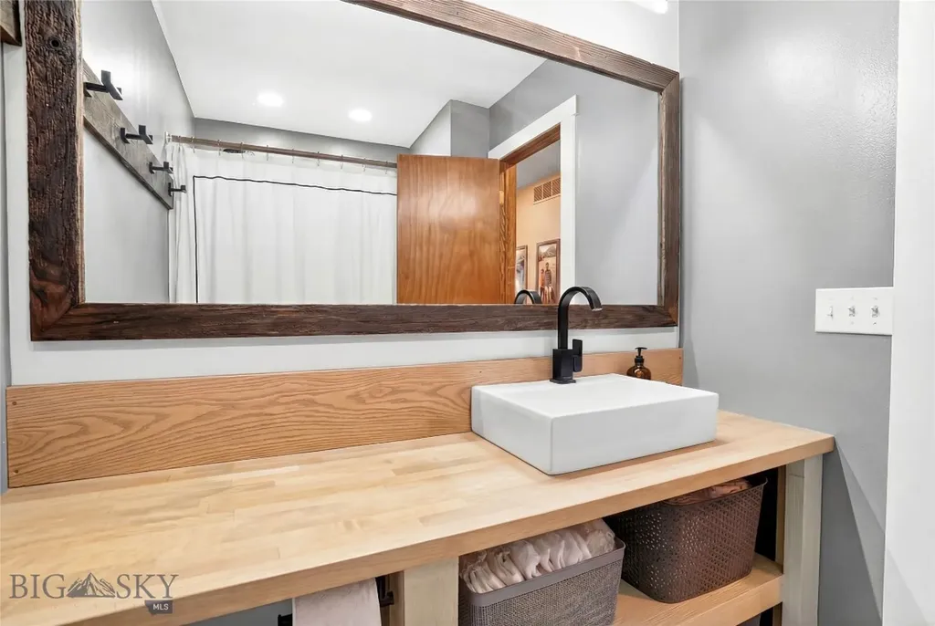 875 Nixon Gulch Road Manhattan MT 59741