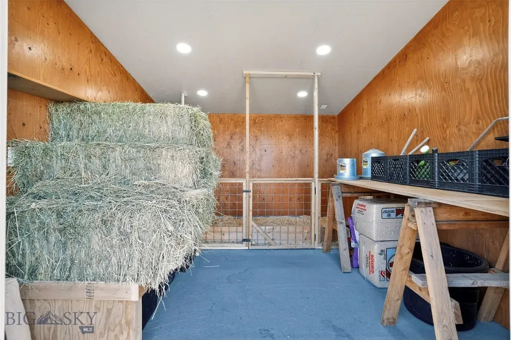 875 Nixon Gulch Road Manhattan MT 59741