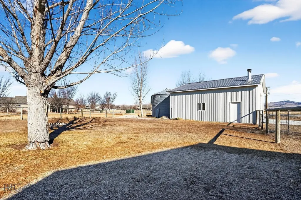 875 Nixon Gulch Road Manhattan MT 59741