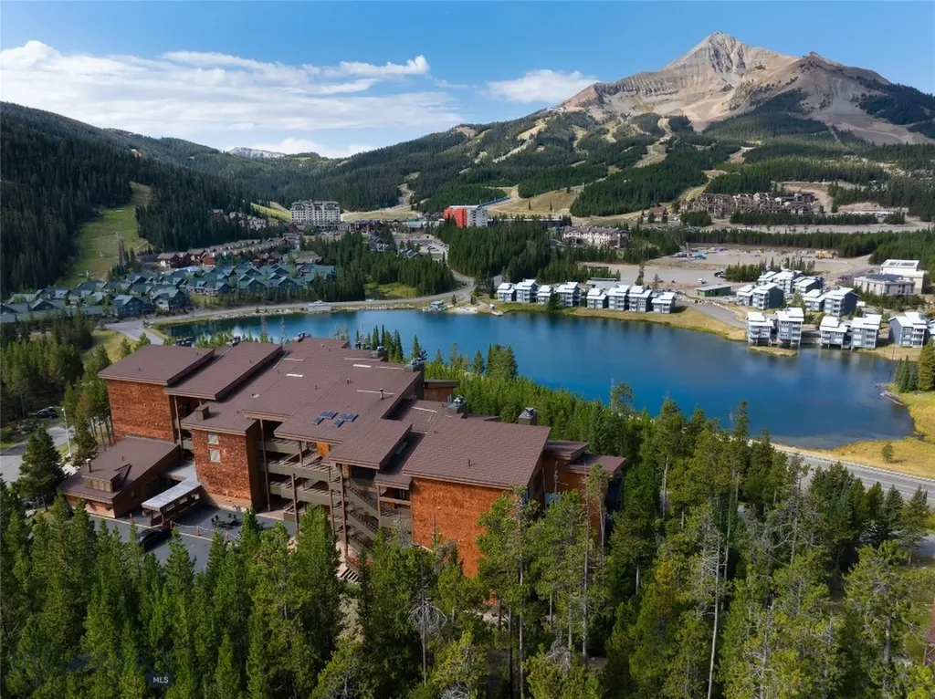 13 Heavy Runner Road Unit #1725 Big Sky MT 59716