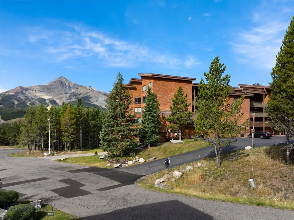 13 Heavy Runner Road Unit #1725 Big Sky MT 59716