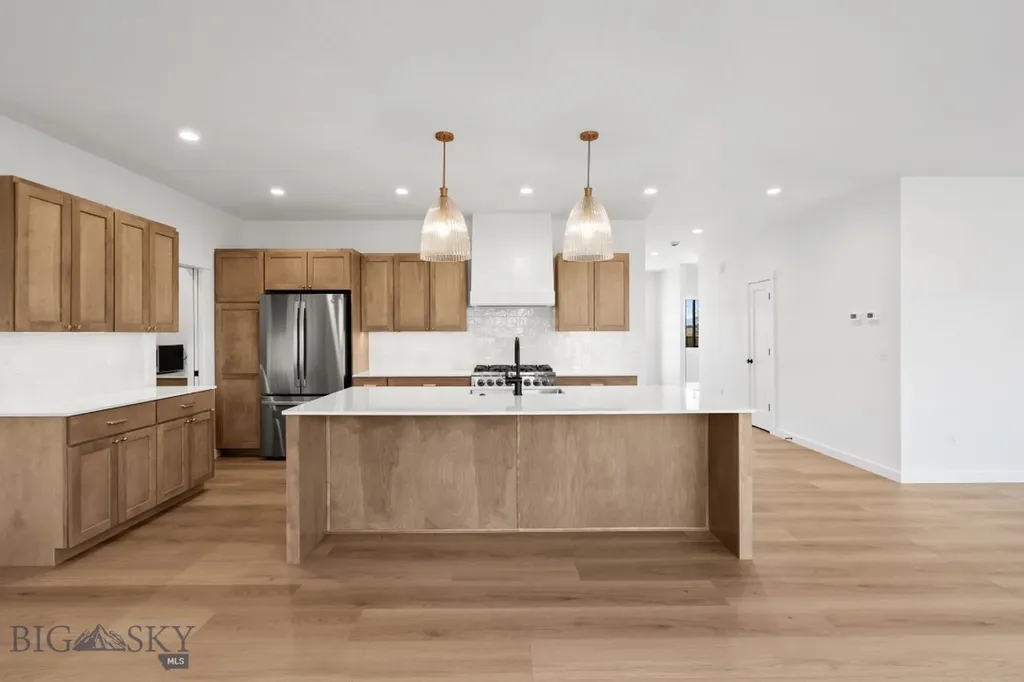 569 Rowland Bozeman MT 59718