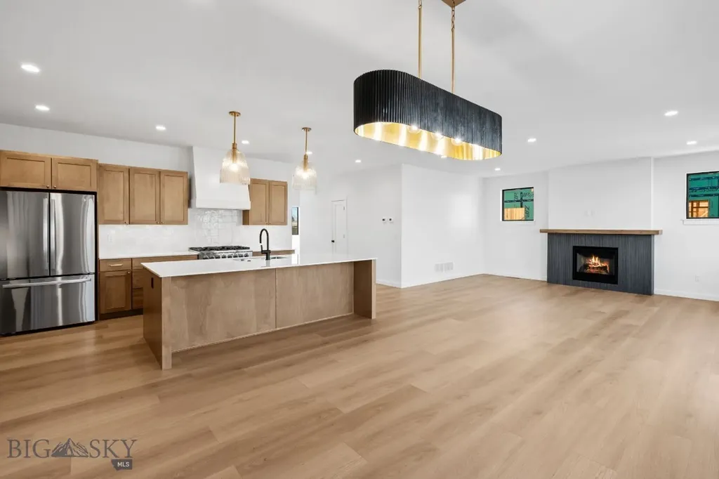 569 Rowland Bozeman MT 59718